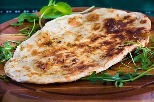 Striking a Balance: Incorporating Mediterranean Diet in Fast Food